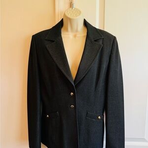 St. John 10 M black pants suit classy sophisticated by Mary Gray feminine flare!